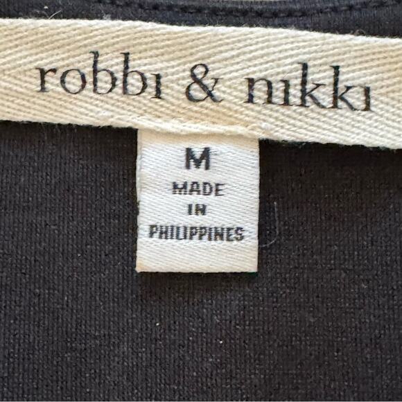 Robbi & Nikki black white sleeveless knee length fit & flare dress size M
b36 - Picture 2 of 4